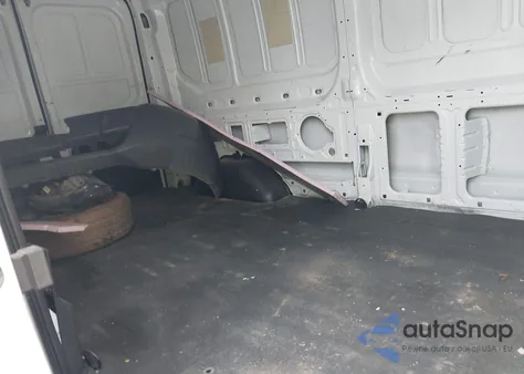 2018 Ford Transit-250 z USA, uszkodzony, nr VIN 1FTYR2CG7JKA05067